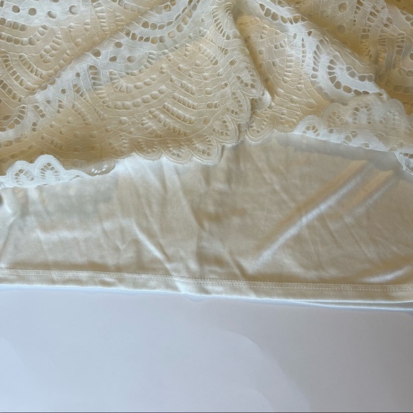 Worthington women’s Ivory lace drop shoulder flutter sleeve shift dress, small - Picture 7 of 8